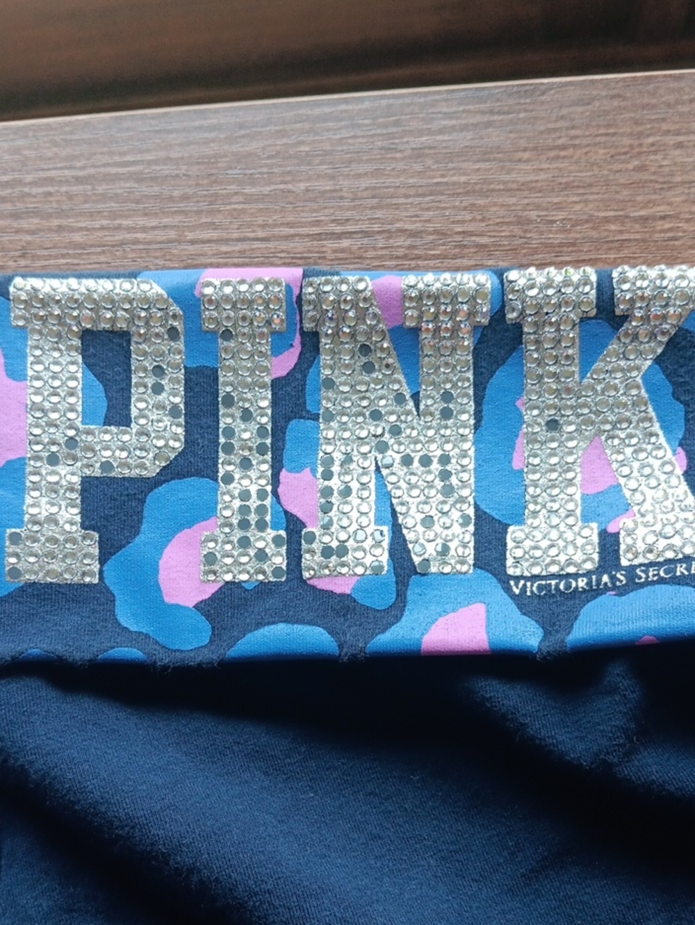 Victoria's Secret PINK Blue & Pink Foldover Yoga Shorts w bling"LOVE PINK"* Sz M - Picture 6 of 7